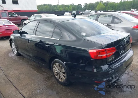 2015 Volkswagen Jetta 2.0L Tdi Se z USA, uszkodzony, nr VIN 3VWLA7AJ4FM307720